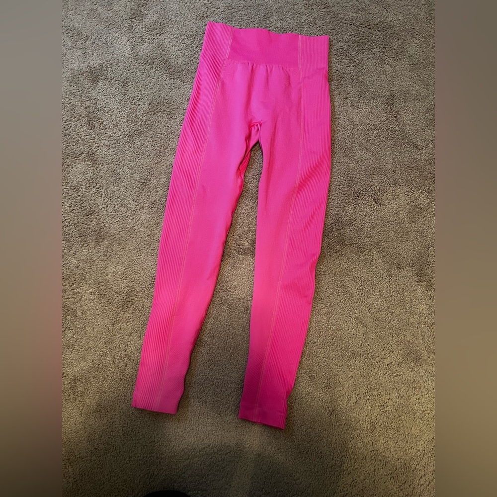 Gymshark hot pink leggings